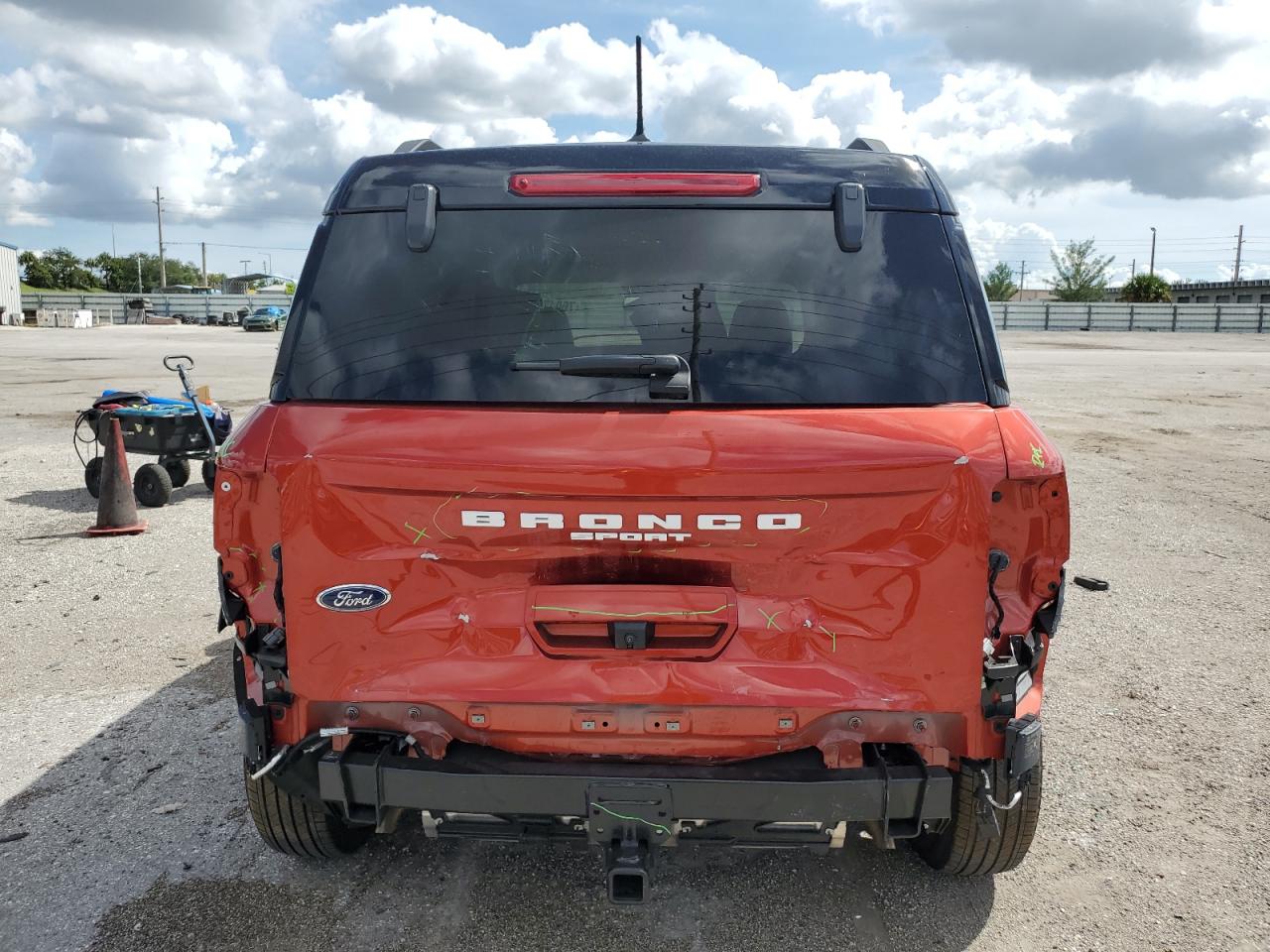2022 FORD BRONCO SPORT OUTER BANKS VIN:3FMCR9C67NRE30375