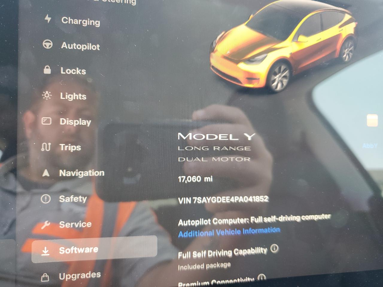 2023 TESLA MODEL Y  VIN:7SAYGDEE4PA041852