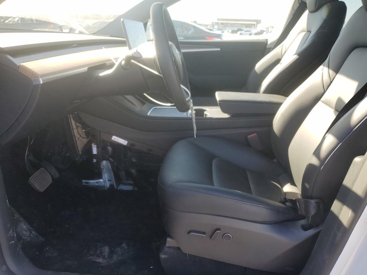 2023 TESLA MODEL Y  VIN:7SAYGDEE6PA173219
