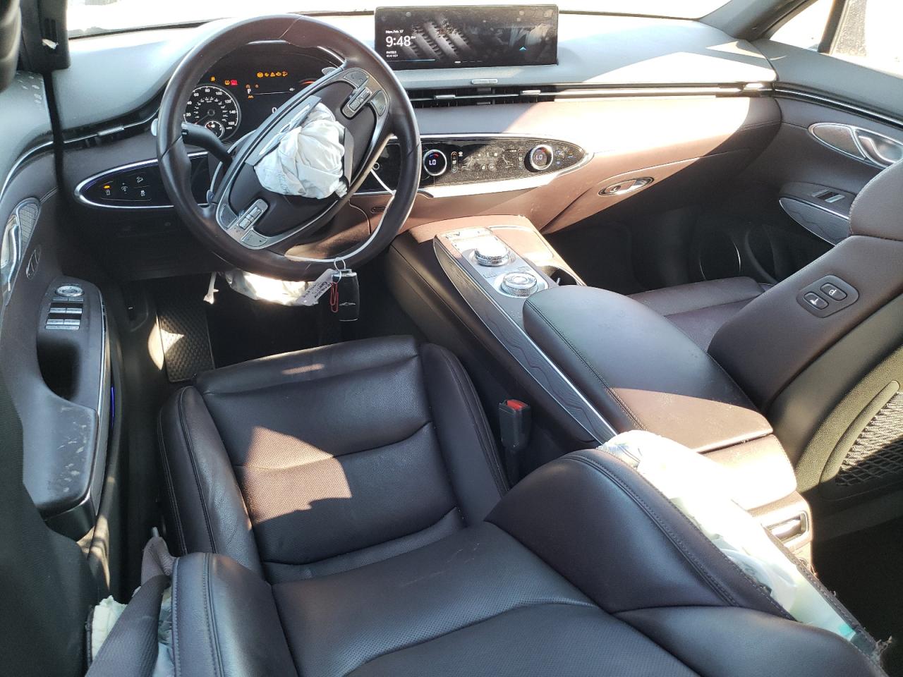 2022 GENESIS GV70 BASE VIN:KMUMADTB5NU027520