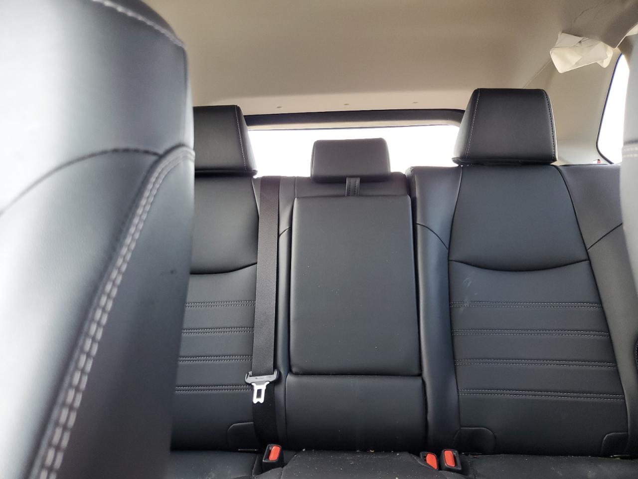 2024 TOYOTA RAV4 XLE PREMIUM VIN:2T3A1RFV5RW495698