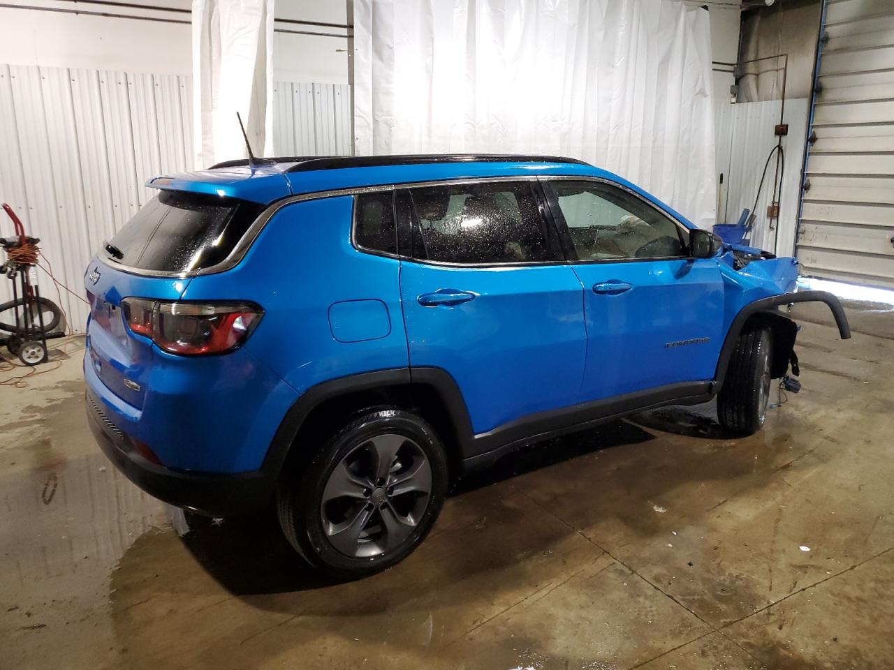 2022 JEEP COMPASS LATITUDE LUX VIN:3C4NJDFBXNT129361