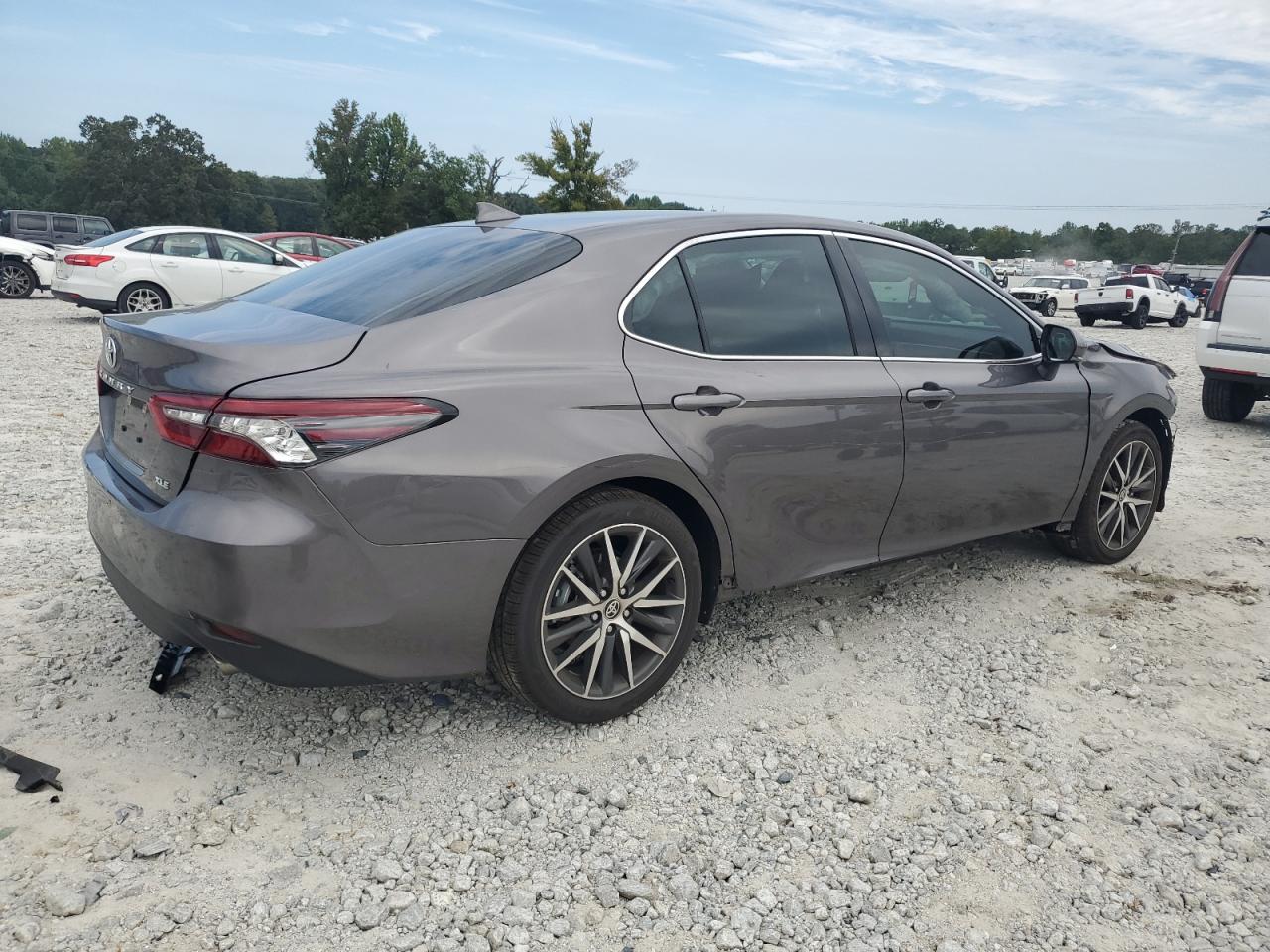 2024 TOYOTA CAMRY XLE VIN:4T1F11AK4RU914217