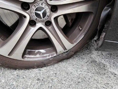 2018 Mercedes-Benz E 300 VIN: