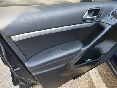 2015 Volkswagen Tiguan VIN: