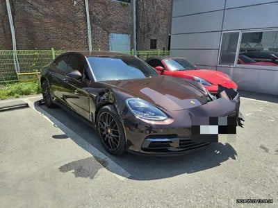 2020 Porsche Panamera VIN: