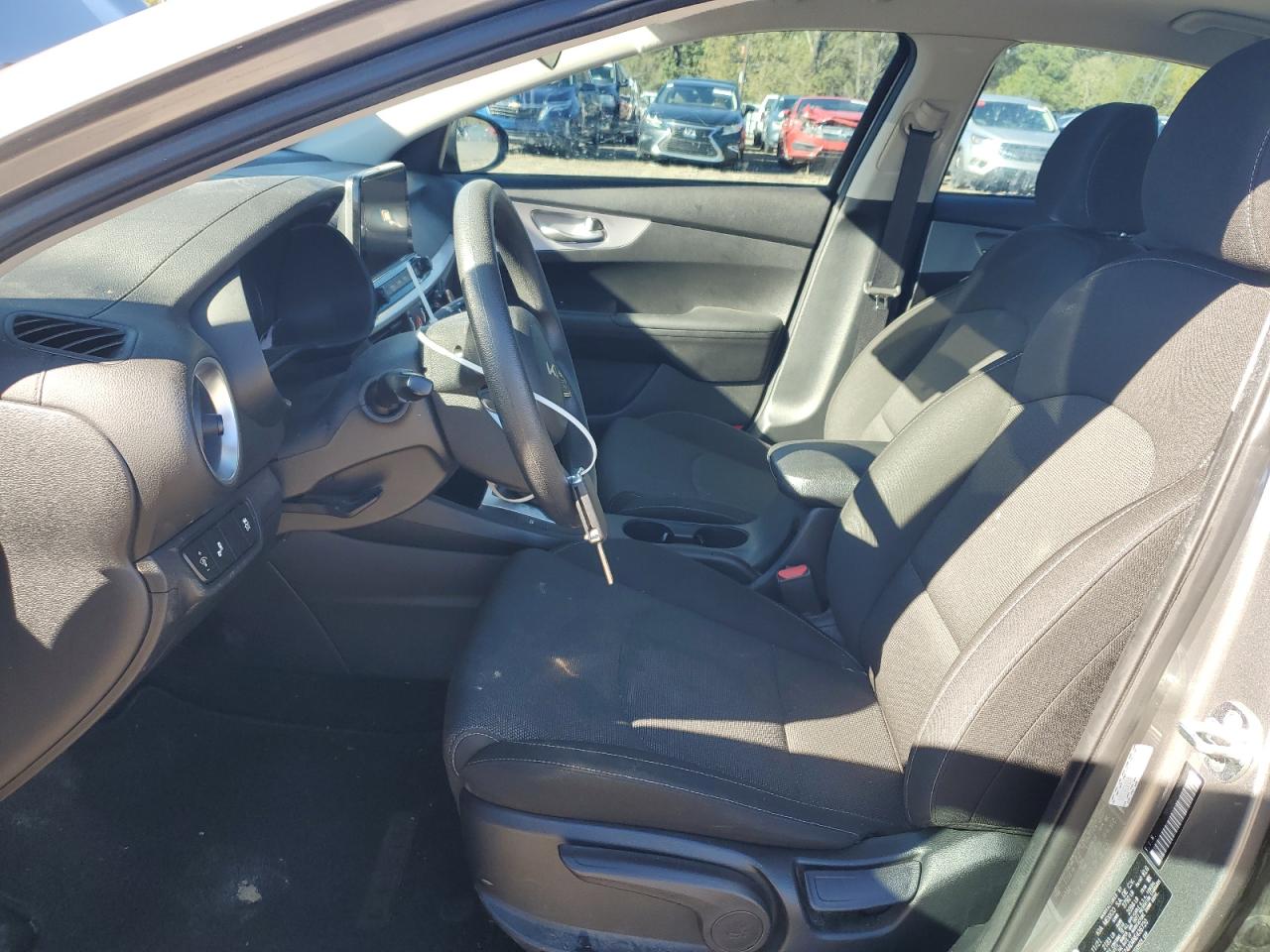 2022 KIA FORTE FE VIN:3KPF24AD4NE436720
