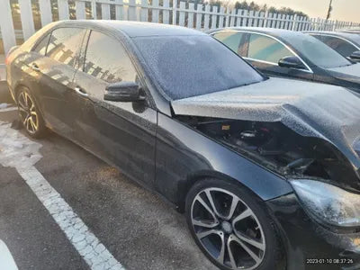 2015 Mercedes-Benz E 220 WDDHF0AB0FB154020 VIN:WDDHF0AB0FB154020