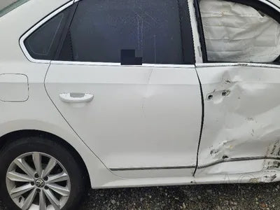 2015 Volkswagen Passat 1VWZZZA3ZFC103957 VIN:1VWZZZA3ZFC103957