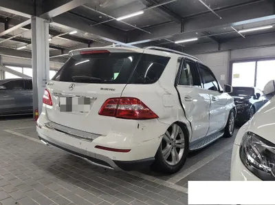 2014 Mercedes-Benz ML 350 VIN: