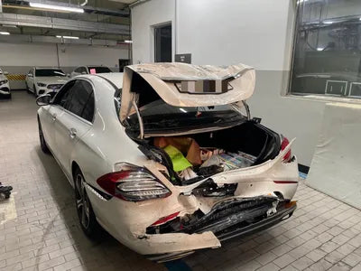 2018 Mercedes-Benz E 300 VIN: