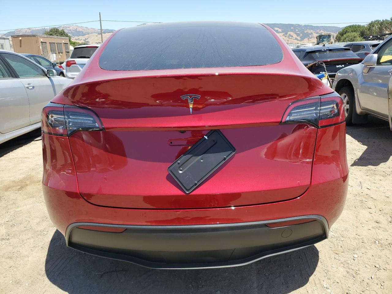 2024 TESLA MODEL Y  VIN:7SAYGDEDXRF091121