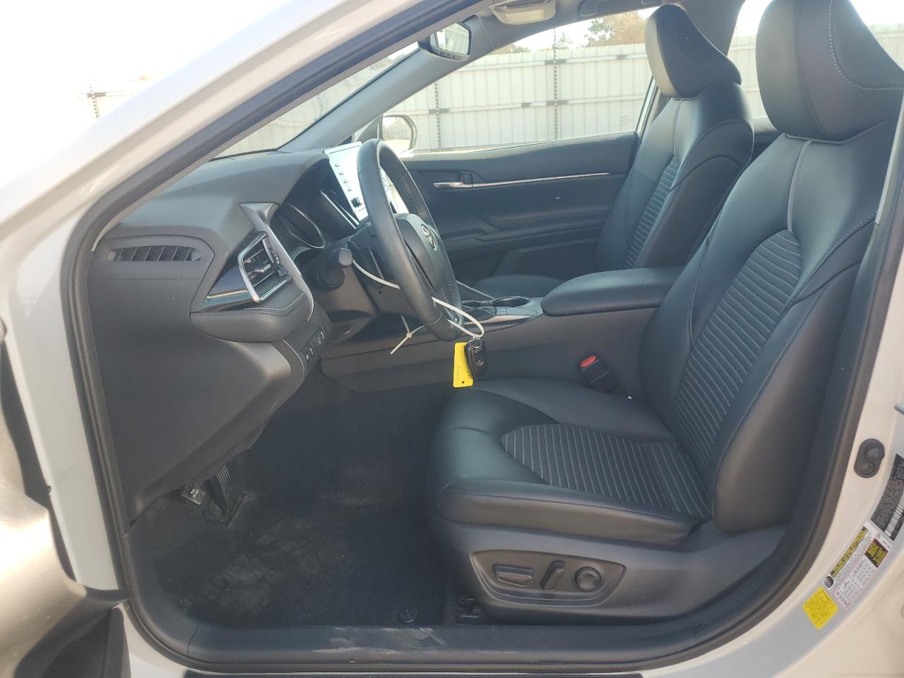 2022 TOYOTA CAMRY SE VIN:4T1T11AK5NU066586