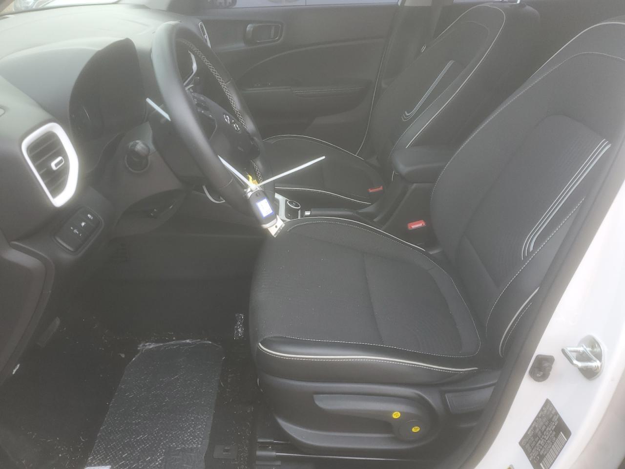 2022 HYUNDAI VENUE SEL VIN:KMHRC8A37NU172494