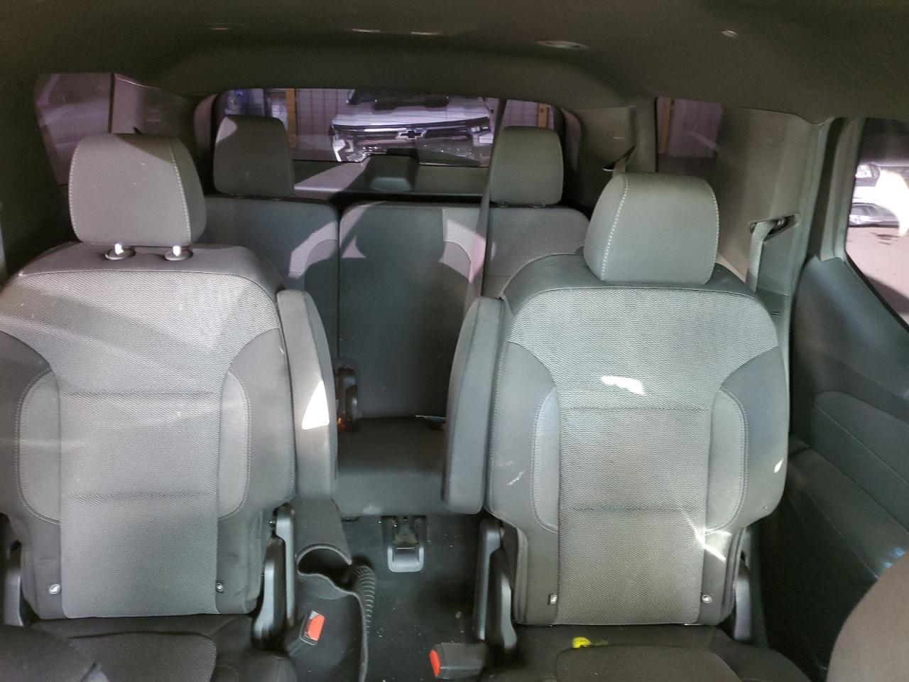 2022 CHEVROLET TRAVERSE LT VIN:1GNEVGKW1NJ114471