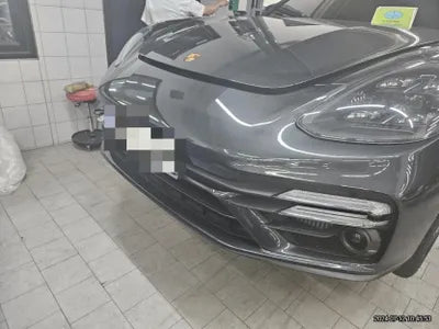 2023 Porsche Panamera VIN: