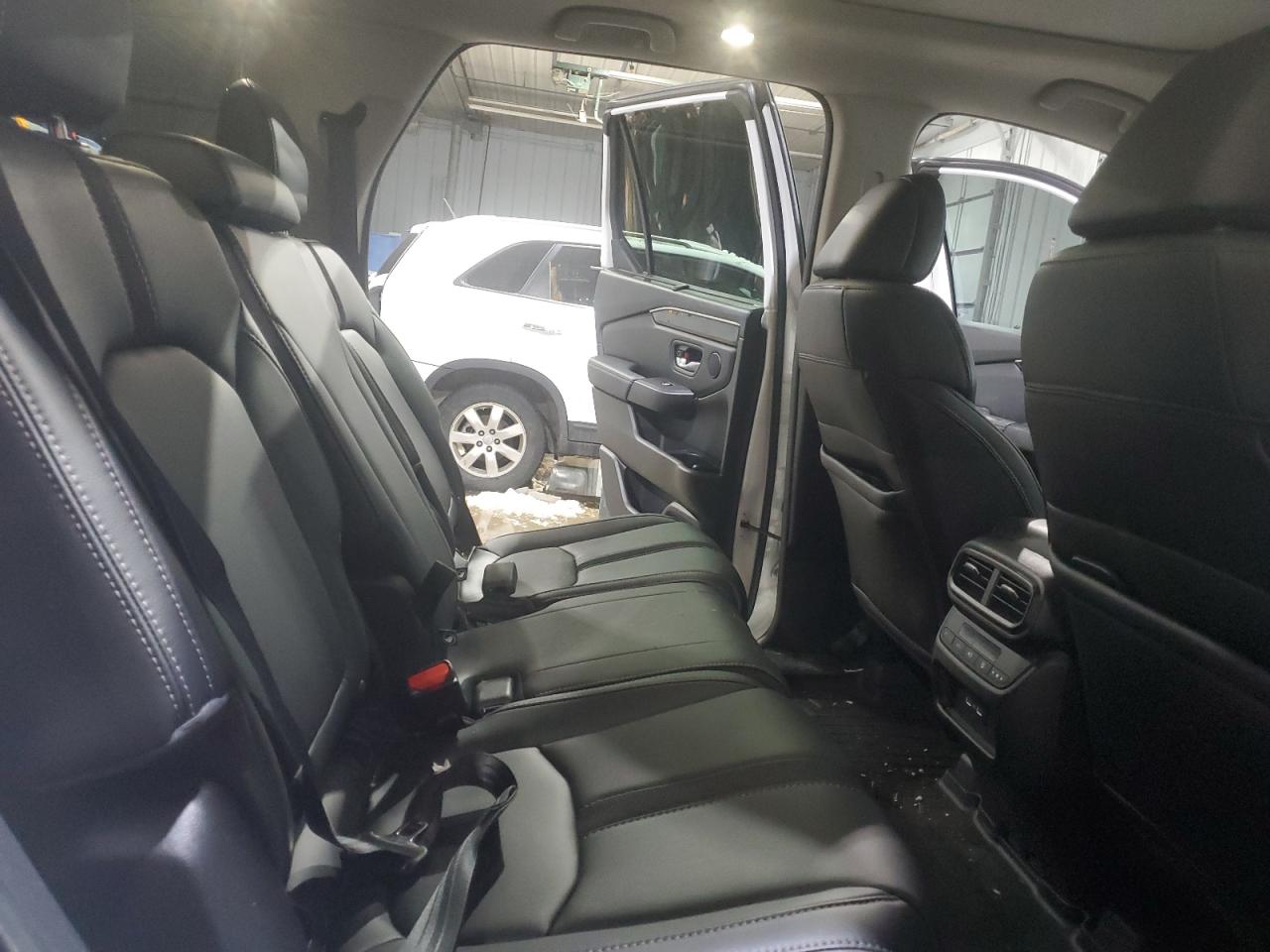 2023 HONDA PILOT TOURING VIN:5FNYG1H75PB013666