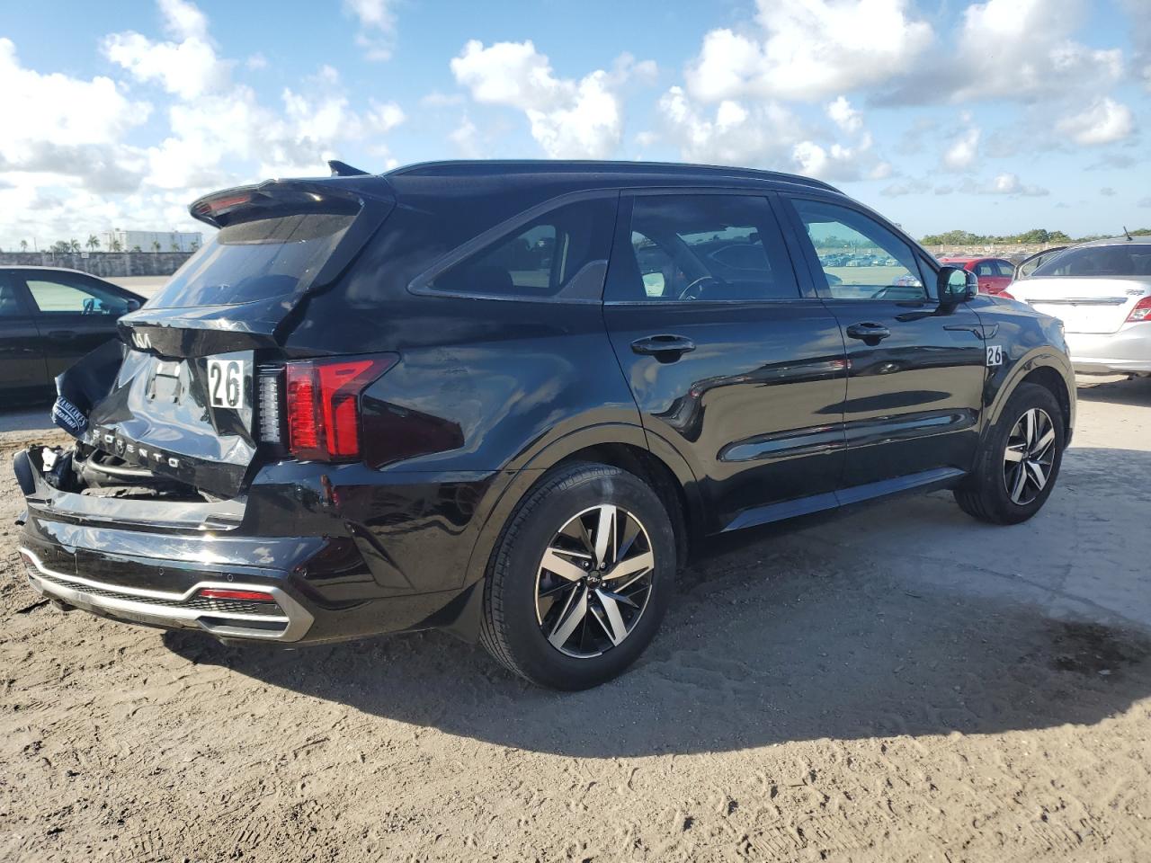 2022 KIA SORENTO S VIN:5XYRL4LC2NG079569