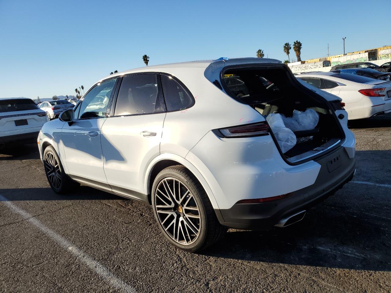 2024 PORSCHE CAYENNE  VIN:WP1AA2AYXRDA09195