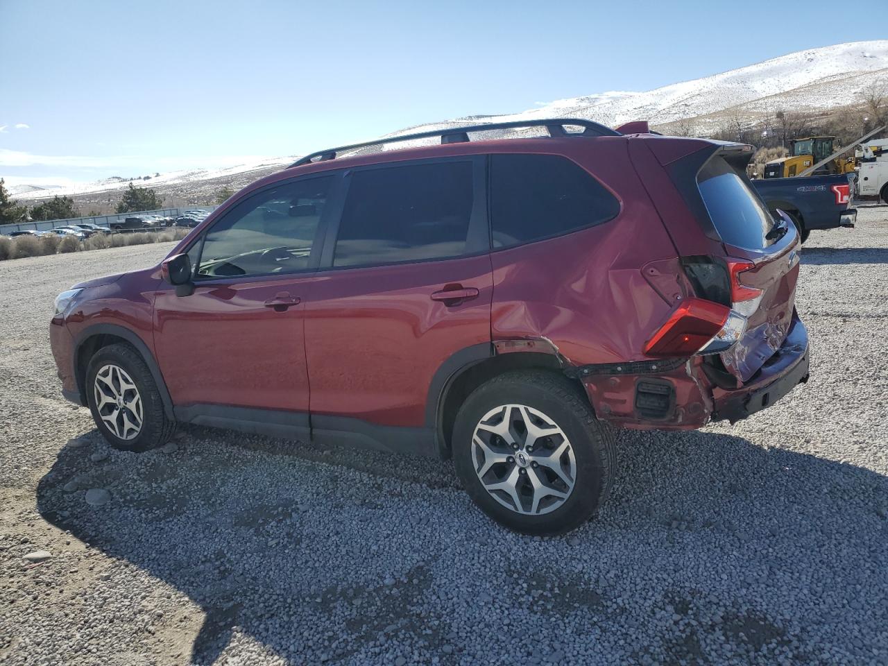 2022 SUBARU FORESTER PREMIUM VIN:JF2SKADC0NH466244