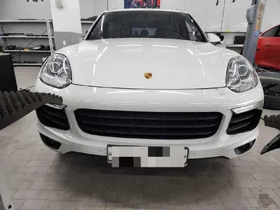 2015 Porsche Cayenne VIN: