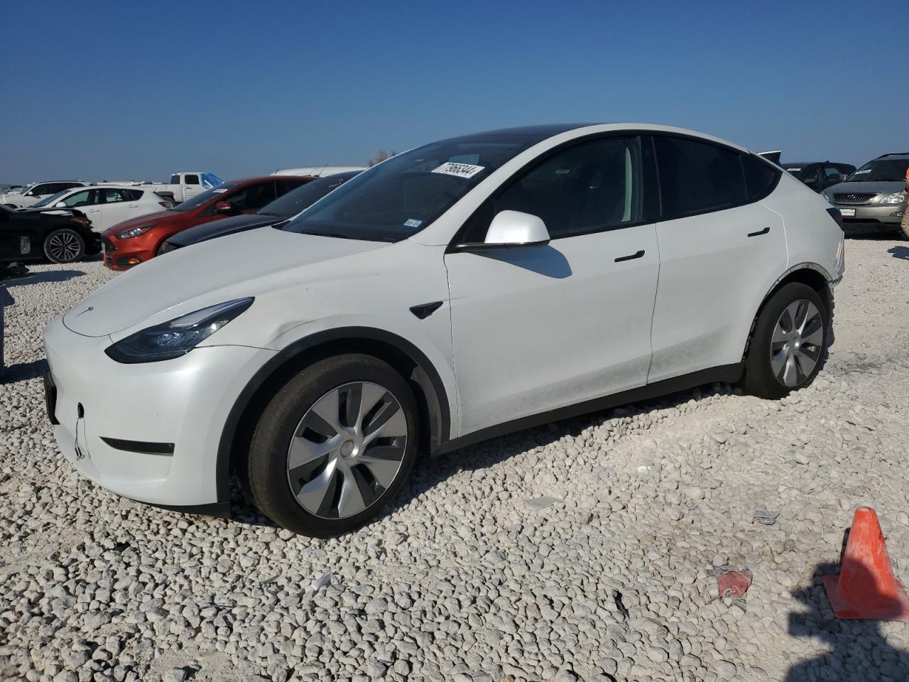 2023 TESLA MODEL Y  VIN:7SAYGDEE8PA122868