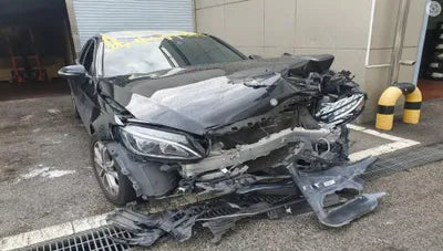 2016 Mercedes-Benz C 200 VIN: