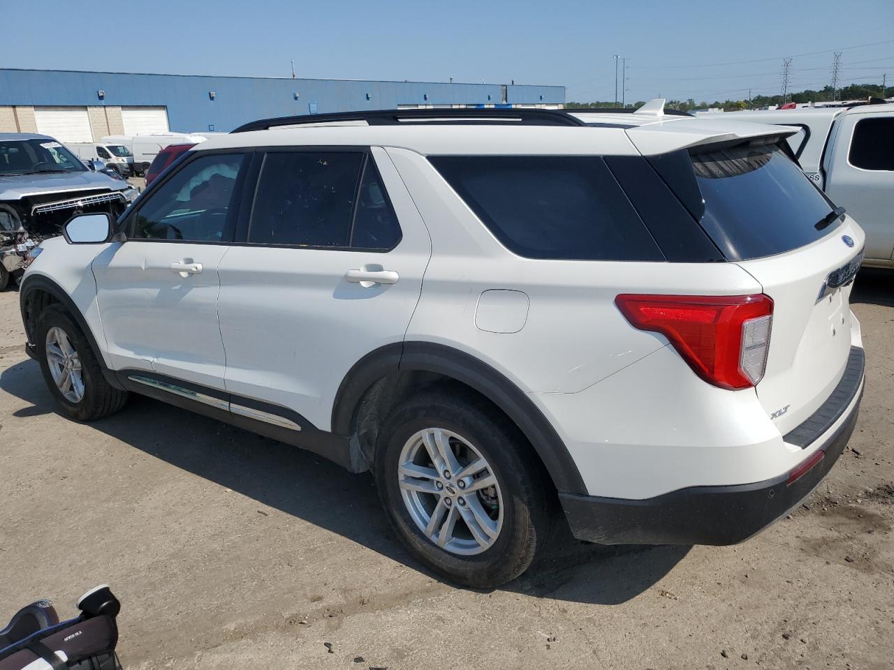 2022 FORD EXPLORER XLT VIN:1FMSK8DH3NGB33198