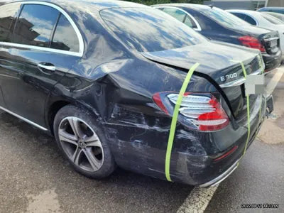 2019 Mercedes-Benz E 300 VIN: