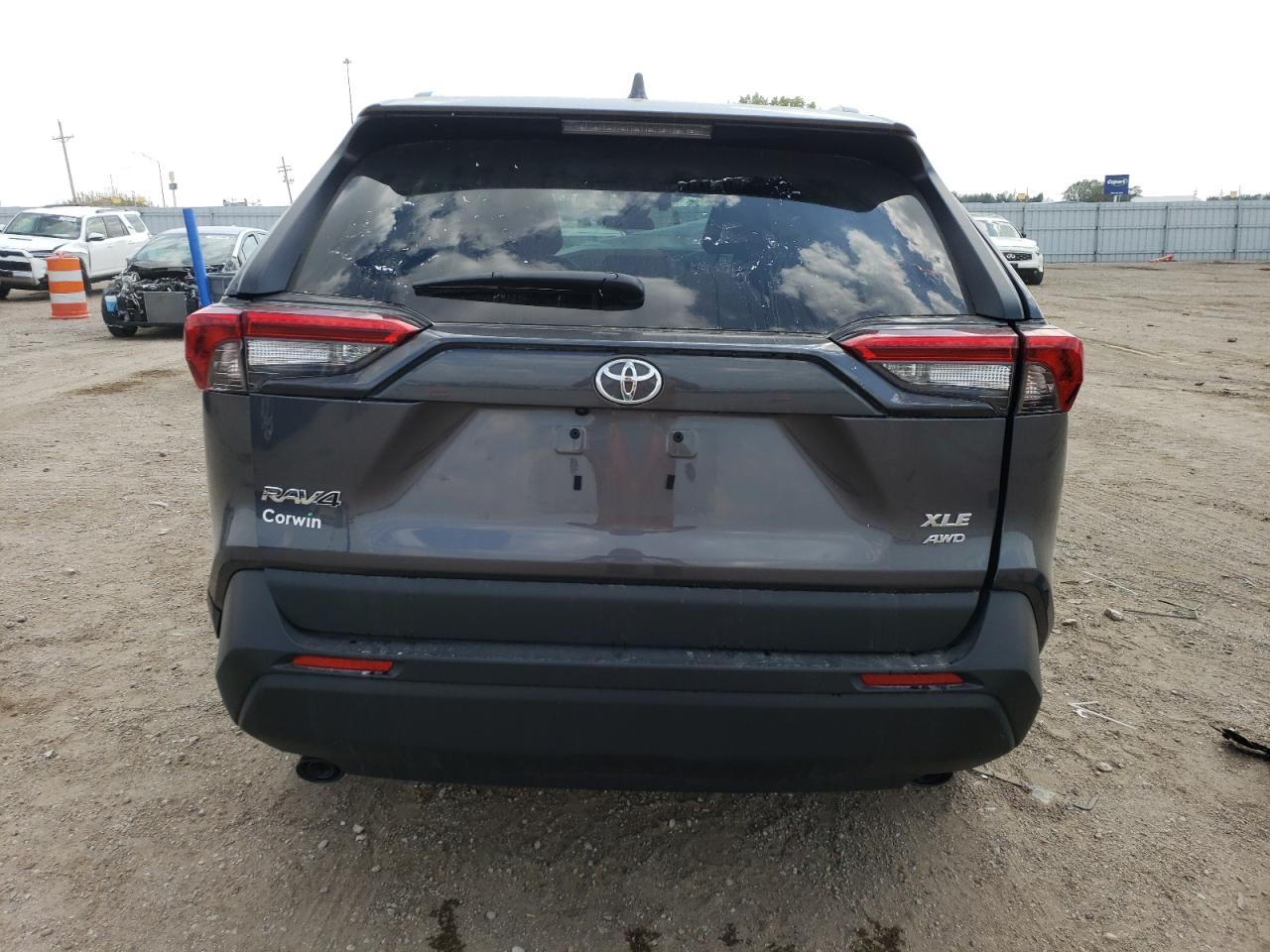 2024 TOYOTA RAV4 XLE PREMIUM VIN:2T3A1RFV3RC408768