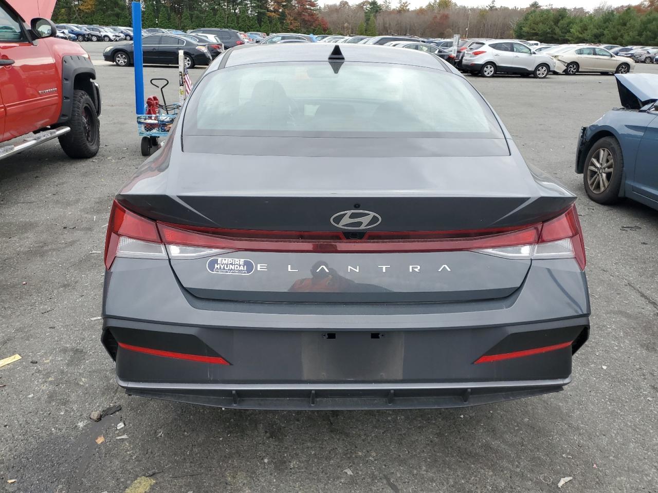 2024 HYUNDAI ELANTRA SEL VIN:KMHLM4DG6RU751136