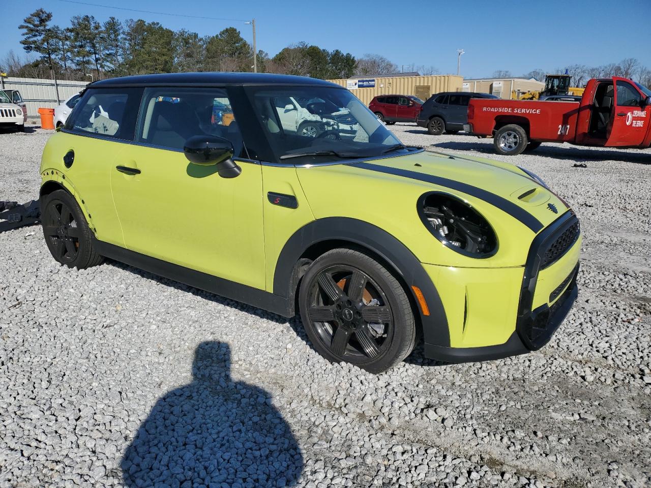 2024 MINI COOPER S VIN:WMW53DH07R2V50304