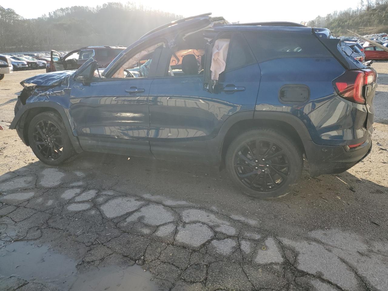 2023 GMC TERRAIN SLE VIN:3GKALTEG4PL101885