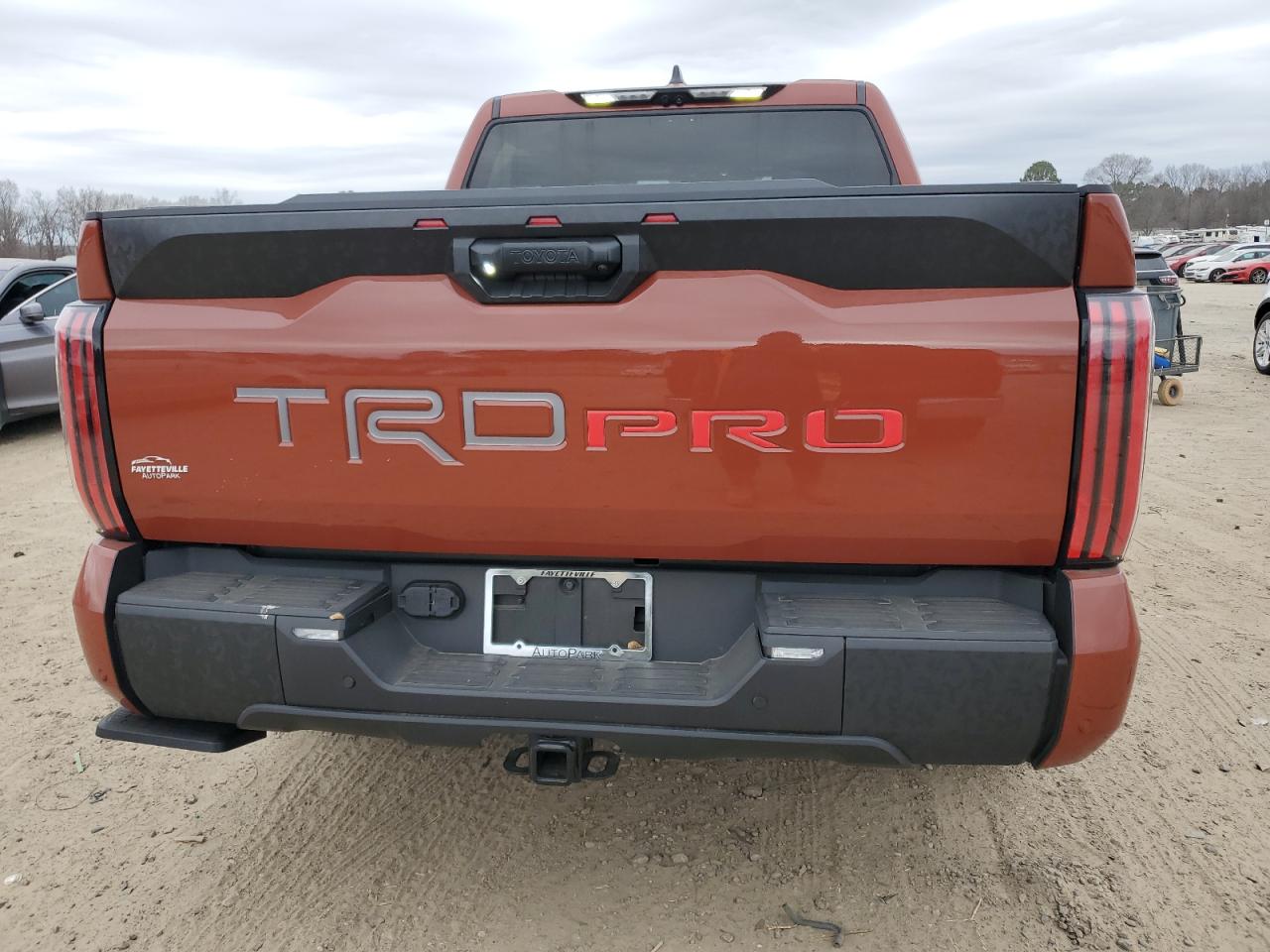 2024 TOYOTA TUNDRA CREWMAX LIMITED VIN:5TFPC5DB9RX056442