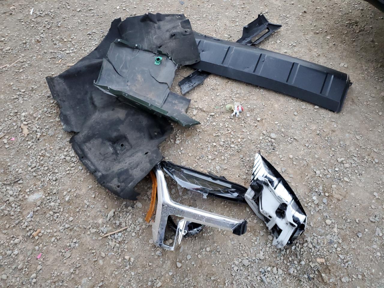 2023 TOYOTA TUNDRA CREWMAX LIMITED VIN:5TFJA5DB2PX089064