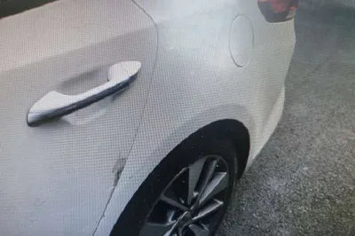 2017 Kia K5 KNAGU411BJA195745 VIN:KNAGU411BJA195745