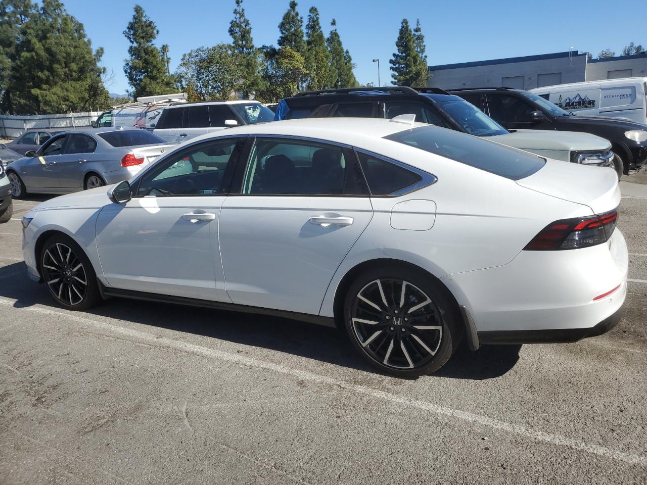 2024 HONDA ACCORD TOURING HYBRID VIN:1HGCY2F82RA040359