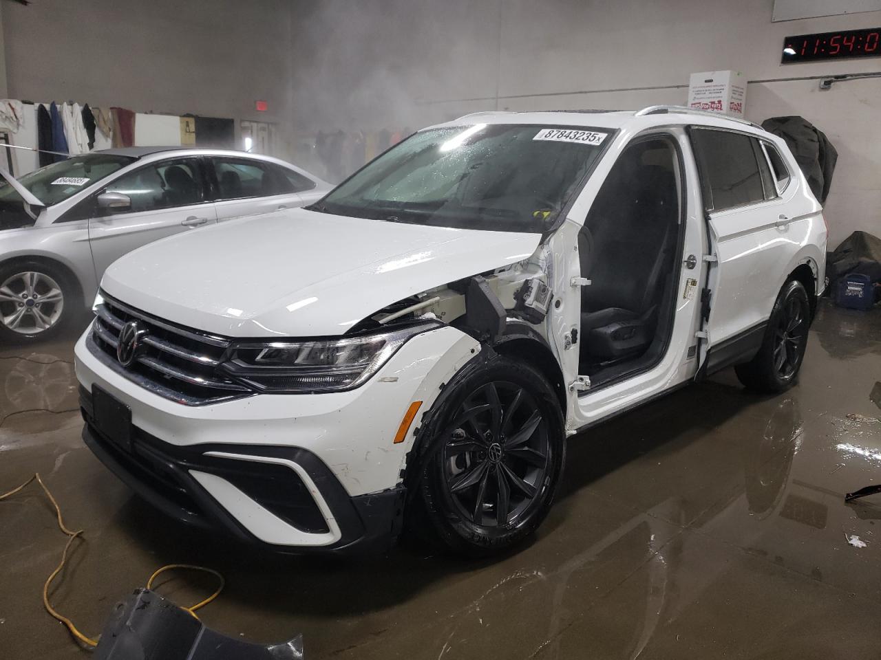 2024 VOLKSWAGEN TIGUAN SE VIN:3VVMB7AX5RM054728