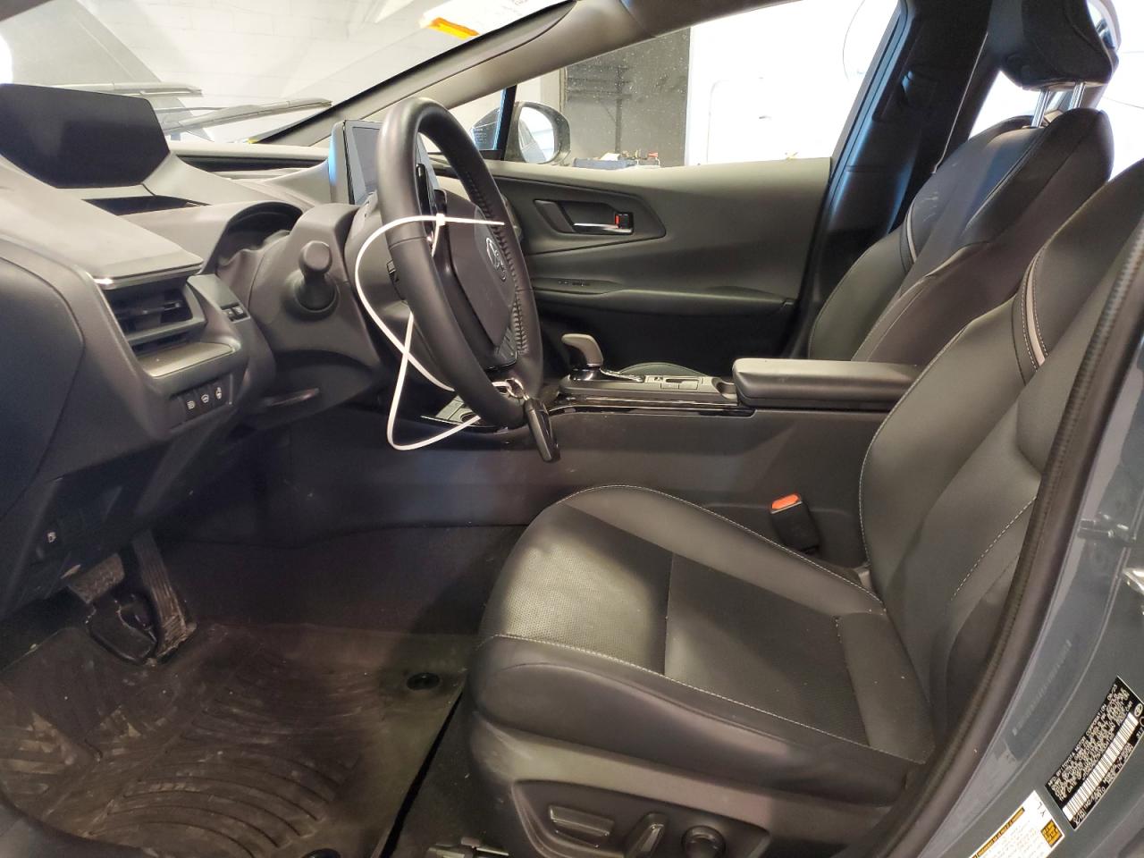 2023 TOYOTA PRIUS LE VIN:JTDADABU7P3004165