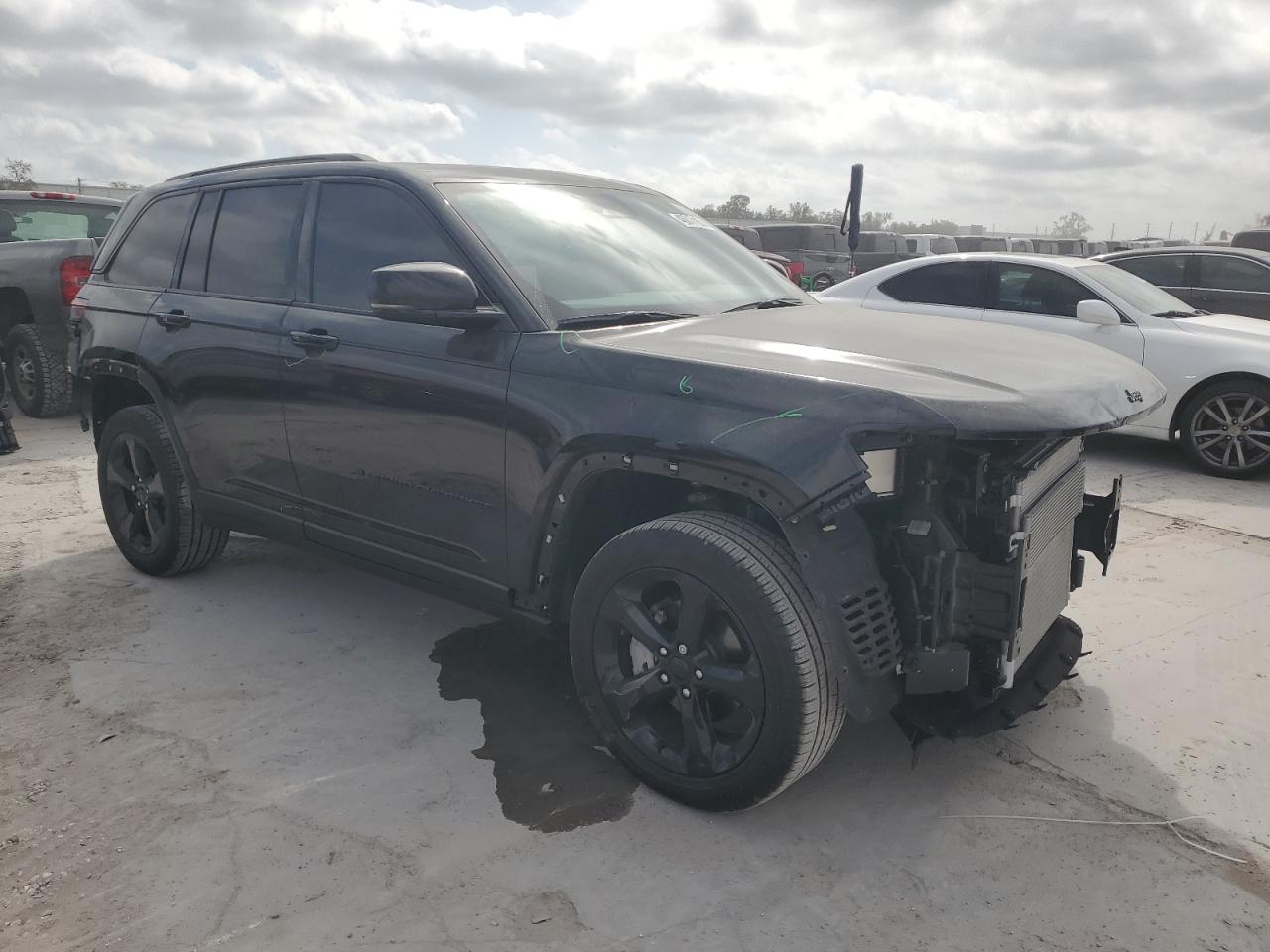 2024 JEEP GRAND CHEROKEE LIMITED VIN:1C4RJHBG9RC136426