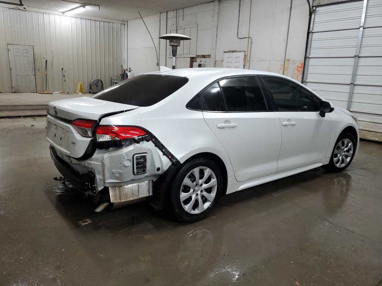 2022 TOYOTA COROLLA LE VIN:JTDEPMAE5N3003047