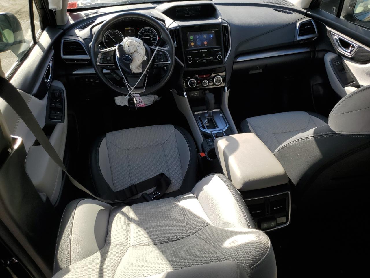 2024 SUBARU FORESTER PREMIUM VIN:JF2SKADC8RH425379