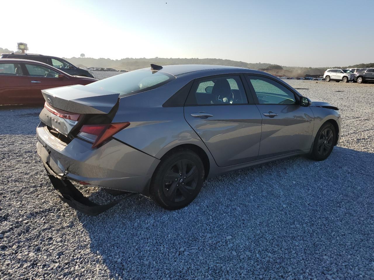 2022 HYUNDAI ELANTRA SEL VIN:KMHLM4AG3NU322387