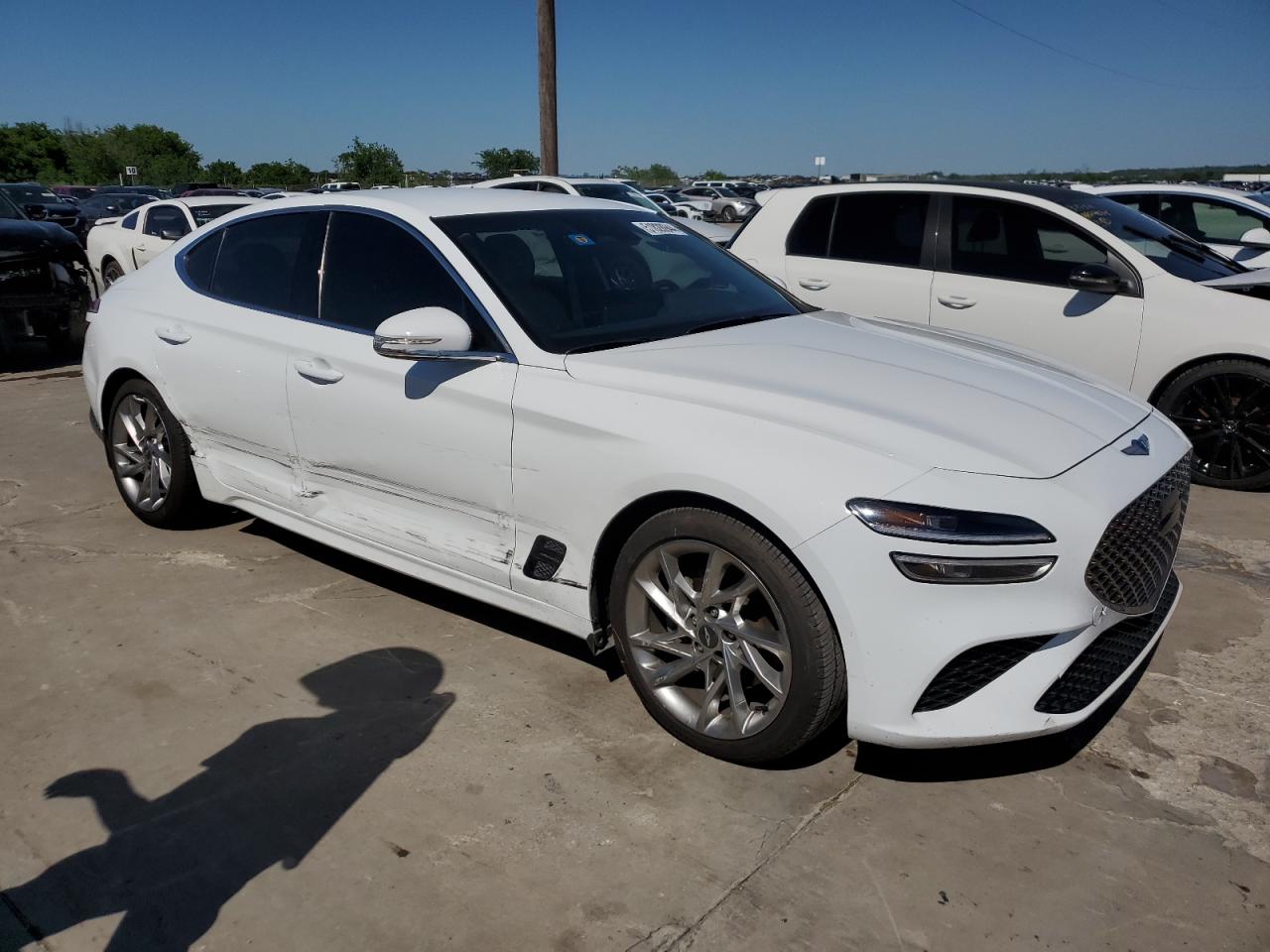 2022 GENESIS G70 BASE VIN:KMTG34TA2NU089573