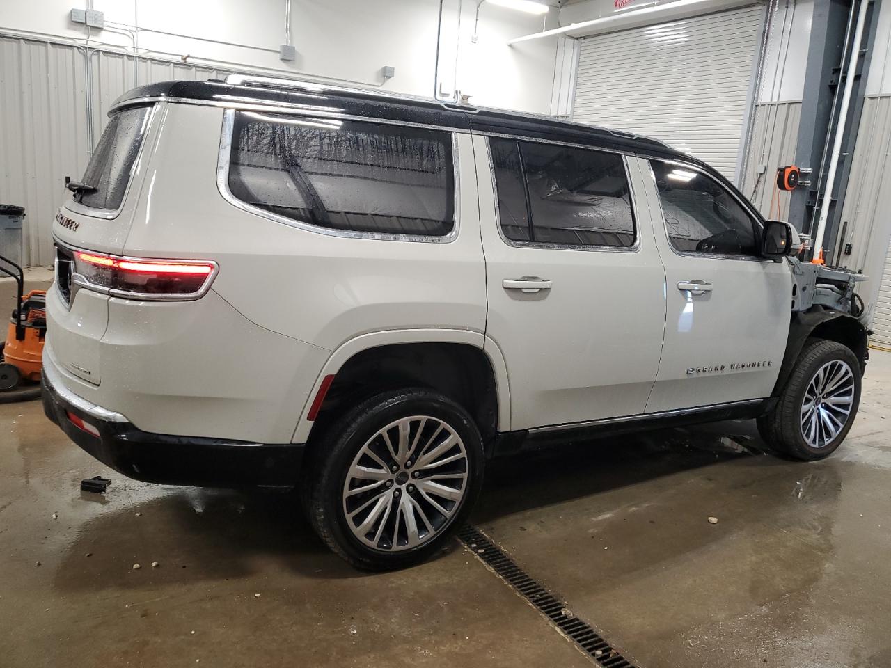 2022 JEEP GRAND WAGONEER SERIES III VIN:1C4SJVGJ5NS128232