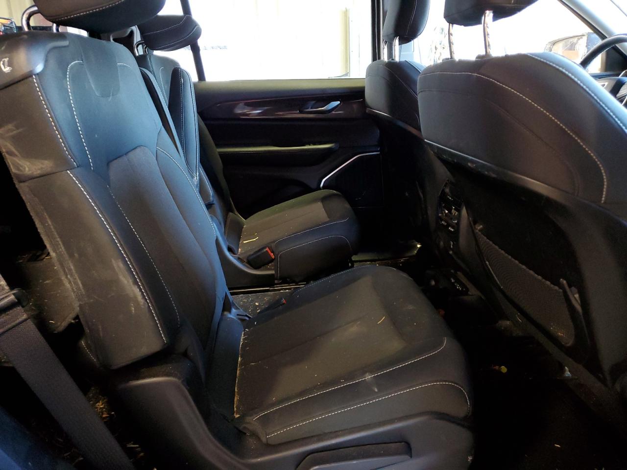 2022 JEEP GRAND CHEROKEE L LAREDO VIN:1C4RJKAG1N8588401