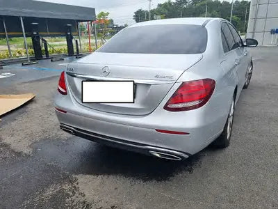 2018 Mercedes-Benz E 300 WDDZF4KB6JA331615 VIN:WDDZF4KB6JA331615