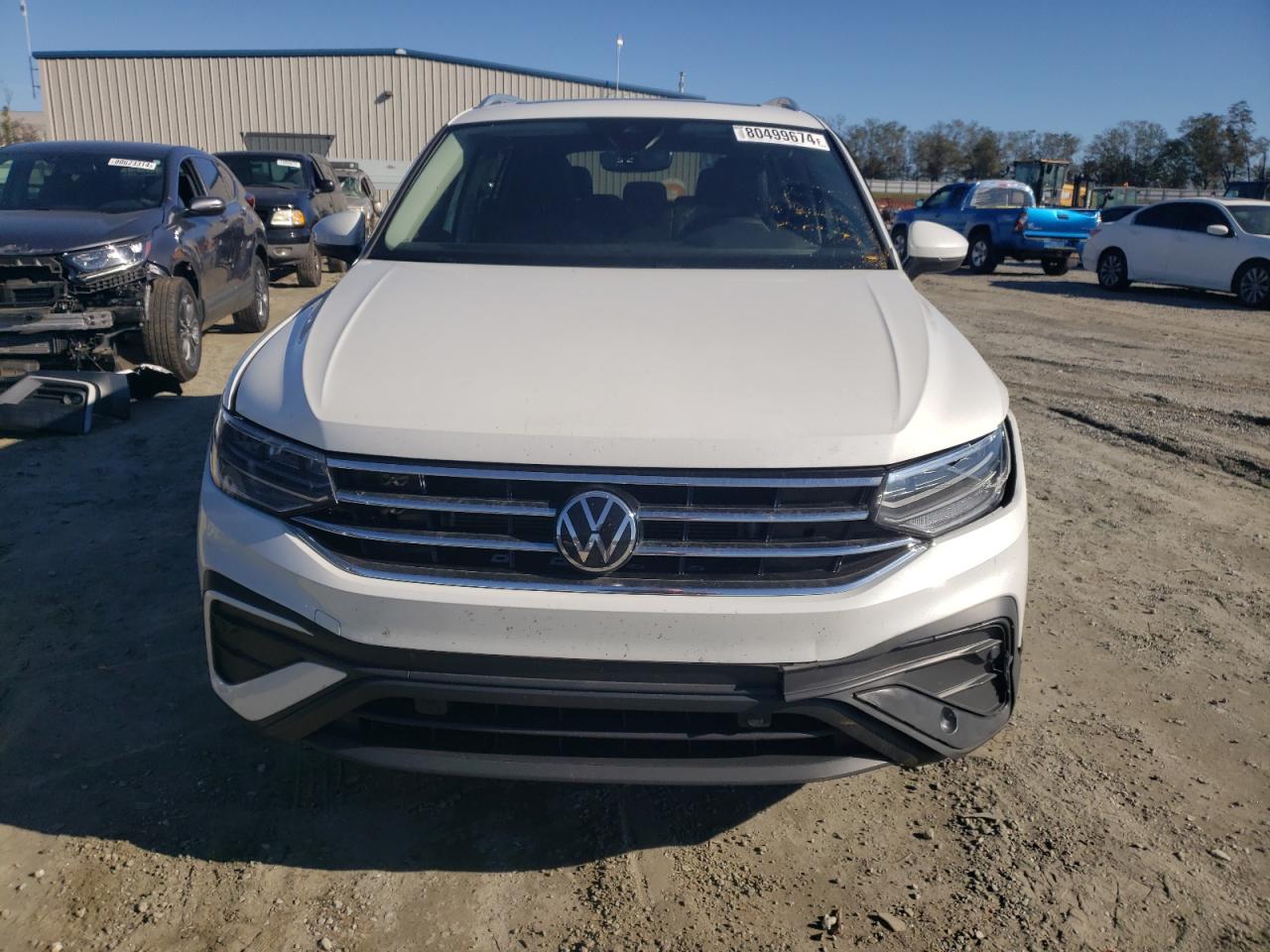 2023 VOLKSWAGEN TIGUAN SE VIN:3VVNB7AX1PM081409