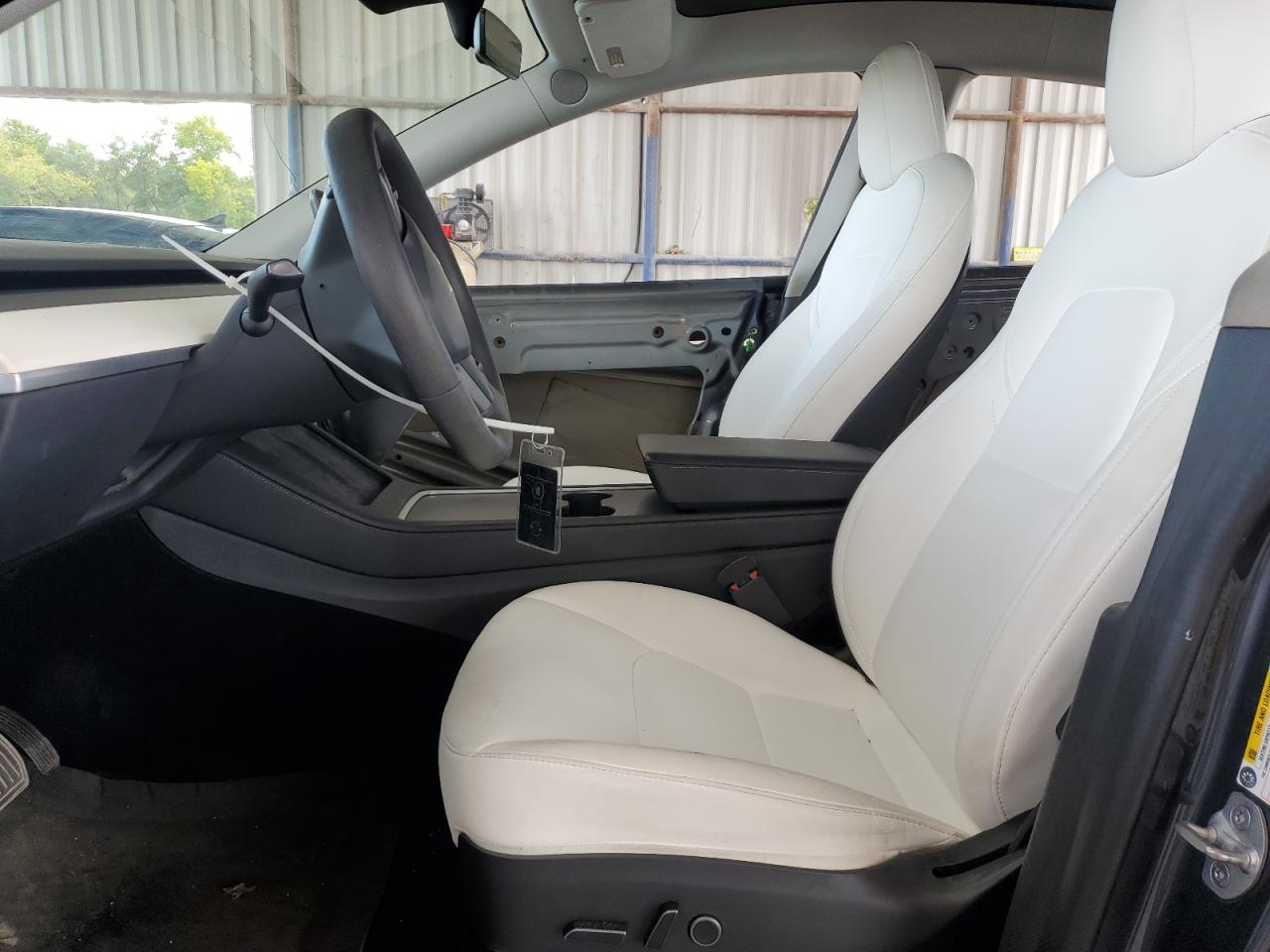 2023 TESLA MODEL Y  VIN:7SAYGDEE3PF611553