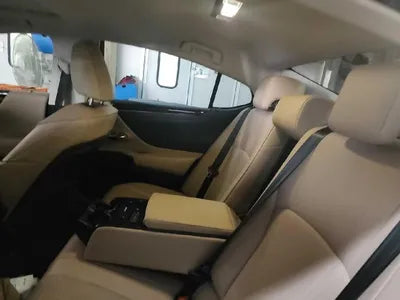 2018 Lexus ES 300 VIN: